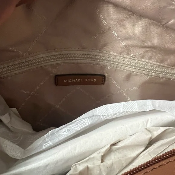 Michael Kors Sofiano Leather Top-zip tote bag. NWT - Picture 7 of 12